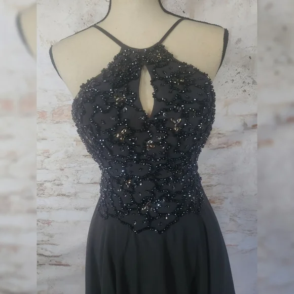 Jovani Dress Sz 0 - Picture 3 of 6